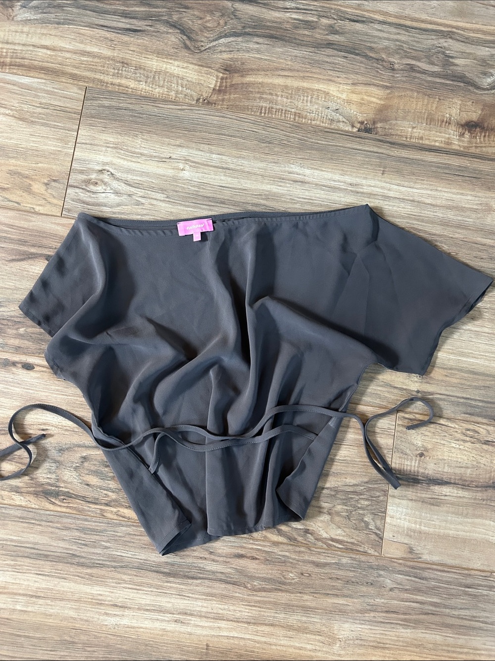 Edikted Taupe/Brown Blouse with Asymmetric Off-Shoulder style